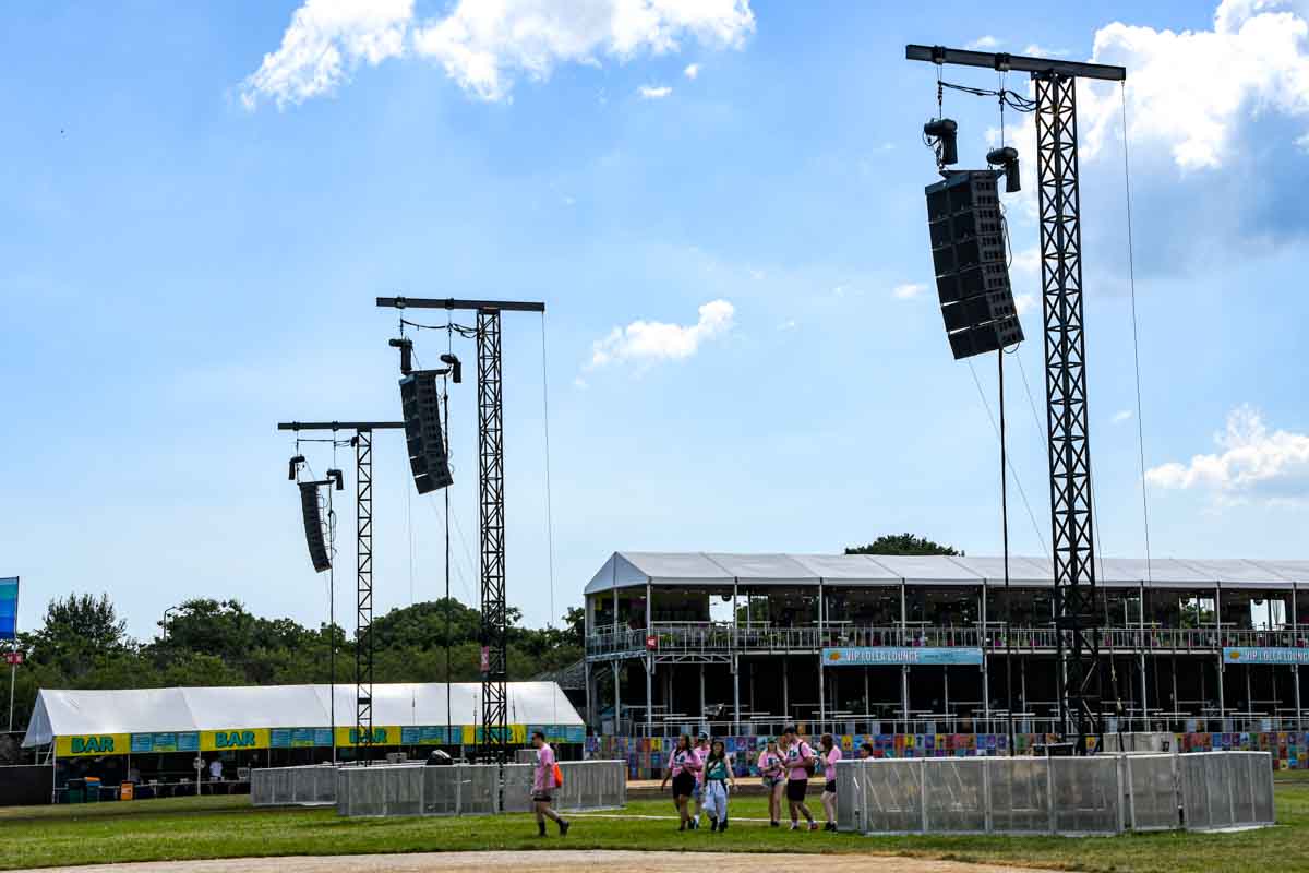 Lollapalooza Sound System Delay Speaker Towers